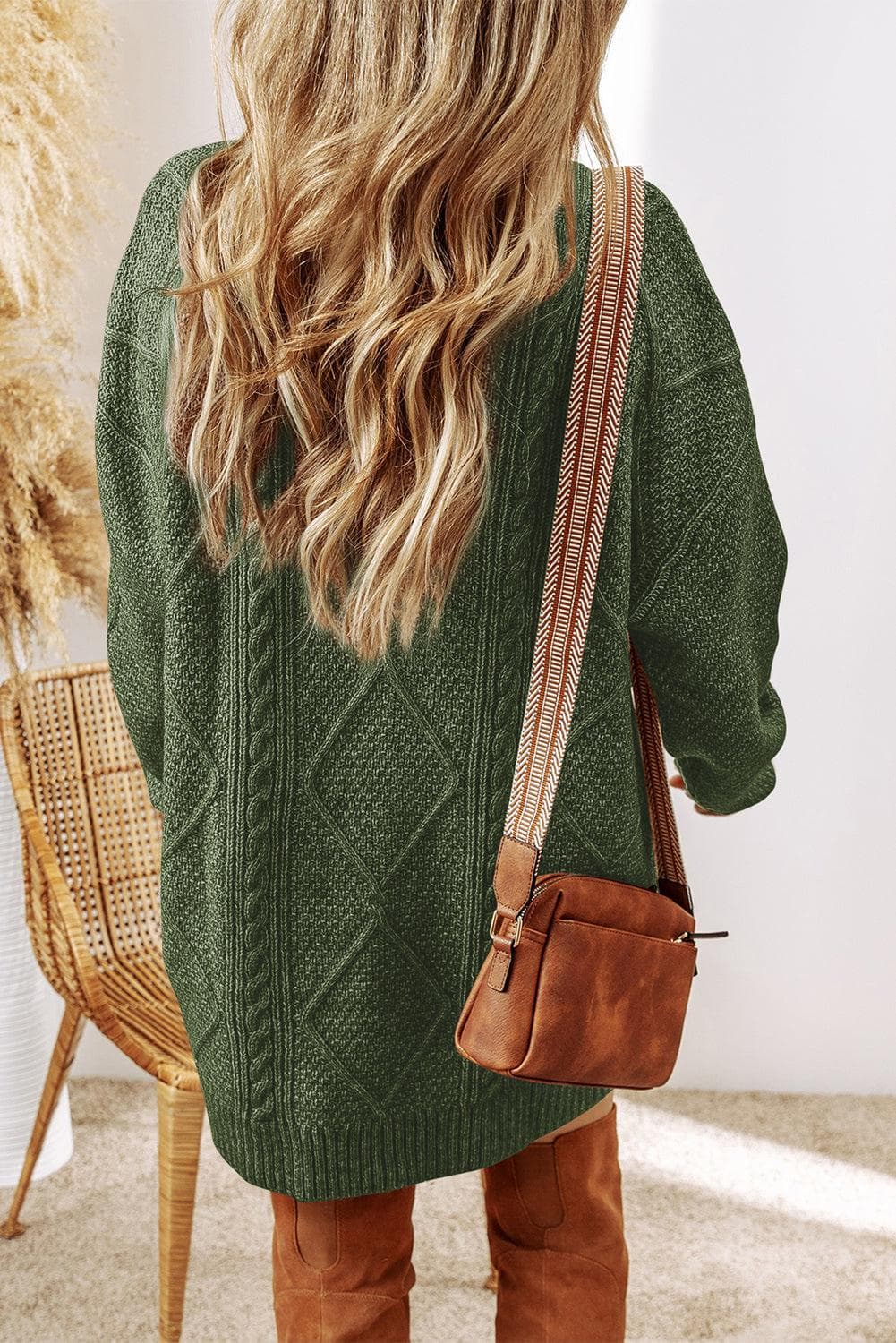 Vestido de Suéter Oversized de Punto de Cable en Verde Salvia para Mujeres