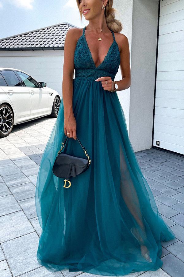 Vestido Largo Elegante con Pliegues y Espalda Descubierta con Escote Profundo