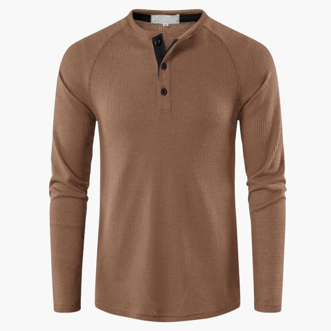 Camiseta de hombre con cierre de botones a medio pecho y mangas largas para un estilo moderno