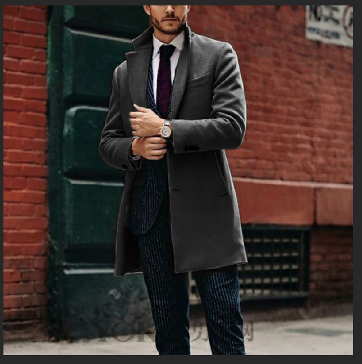 Estilo clásico: gabardina elegante para hombres modernos