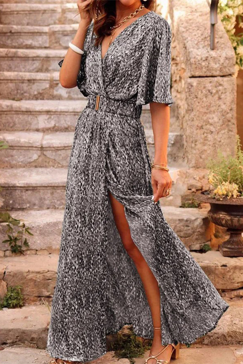 Vestido estampado con escote en V y cinturón ideal para un mira elegante y casual