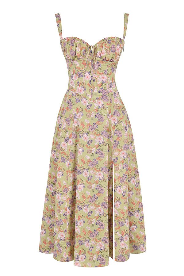 Vestido midi de verano con tirantes y abertura para un look sofisticado