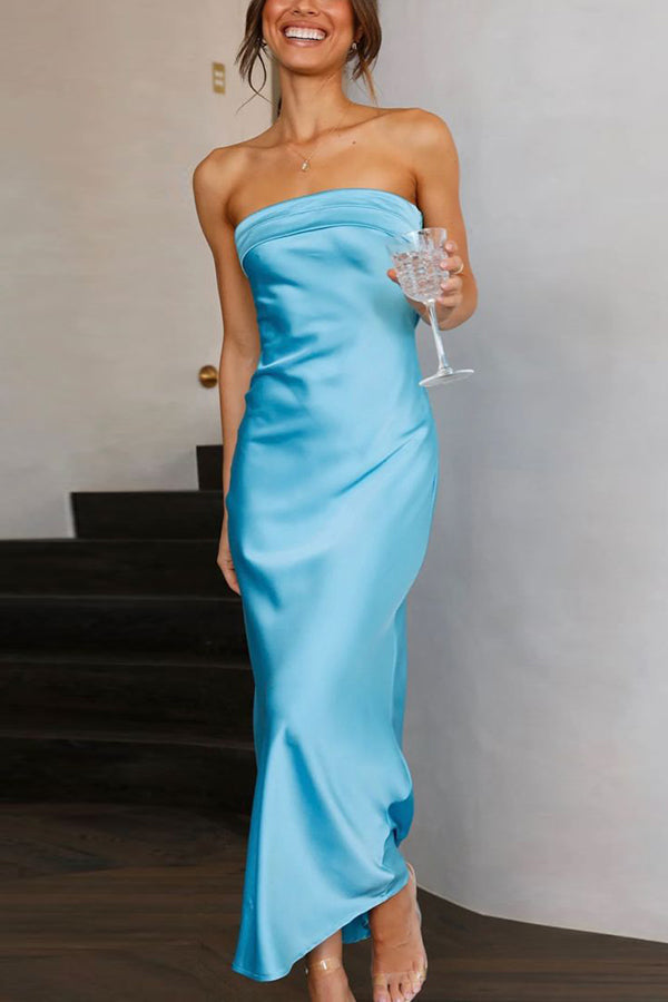 Vestido largo sin tirantes ideal para un mira elegante en ocasiones especiales