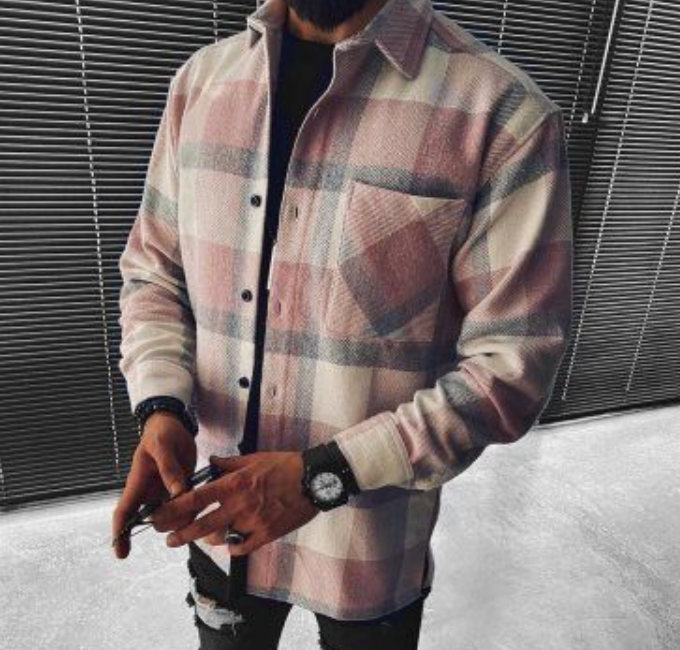 Camisa de hombre con diseño de cuadros y cierre de botones ideal para un estilo casual