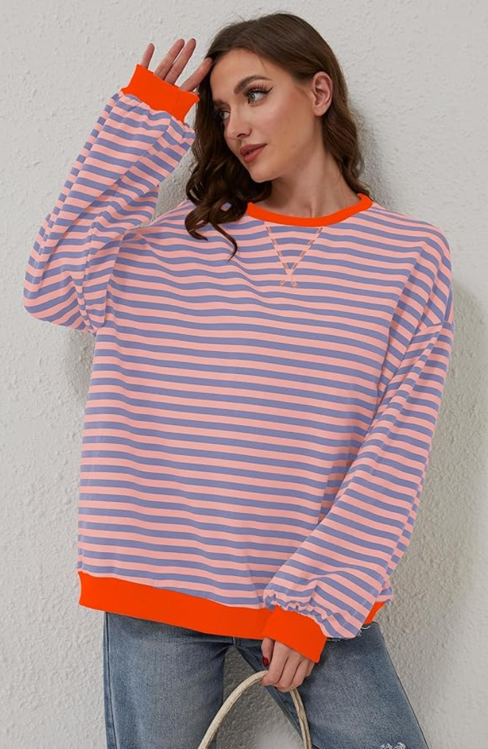 Suéter Oversize con Rayas para un Mira Moderno