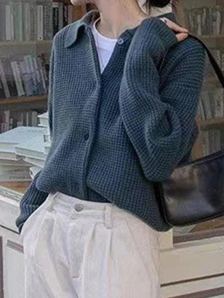 Cárdigan con Cuello de Solapa y Diseño Texturizado – Elegante y Versátil