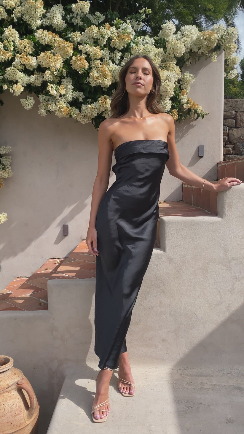 Vestido elegante sin tirantes ideal para cualquier ocasión