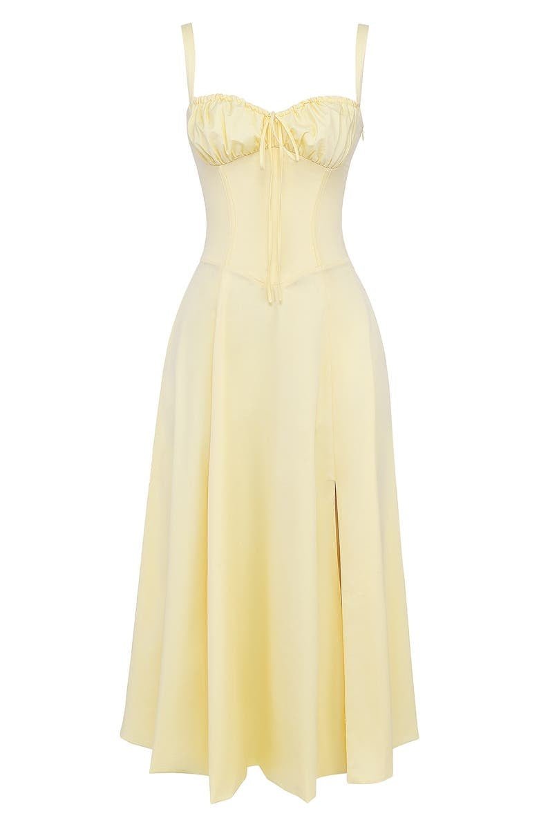 Vestido midi de verano con tirantes y abertura para un look sofisticado