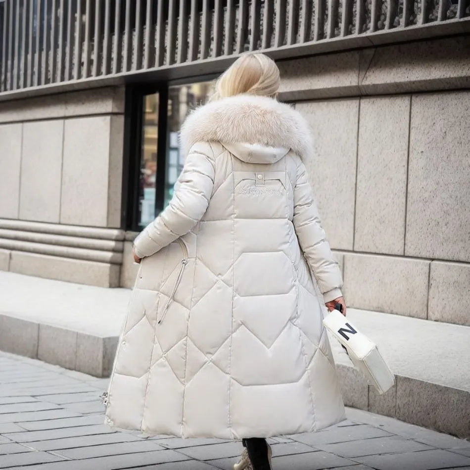 Abrigo Largo de Invierno para Mujer con Diseño Exquisito de Capucha