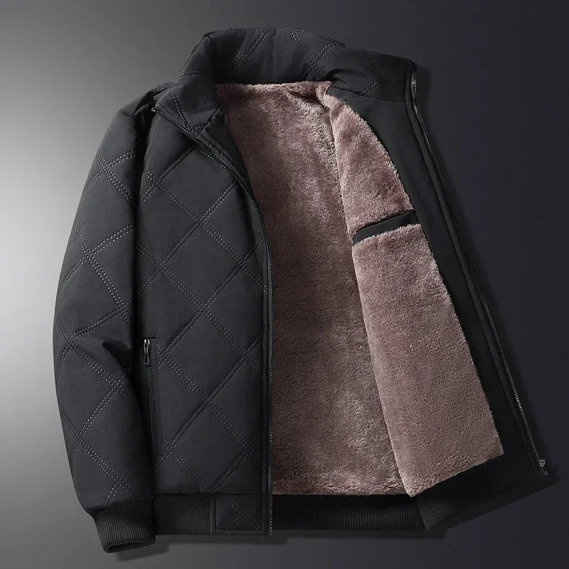 Abrigo elegante para hombre ideal para los días fríos de invierno