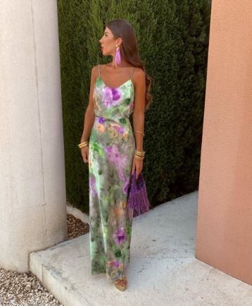 Vestido largo con tirantes, espalda descubierta y bufanda desmontable