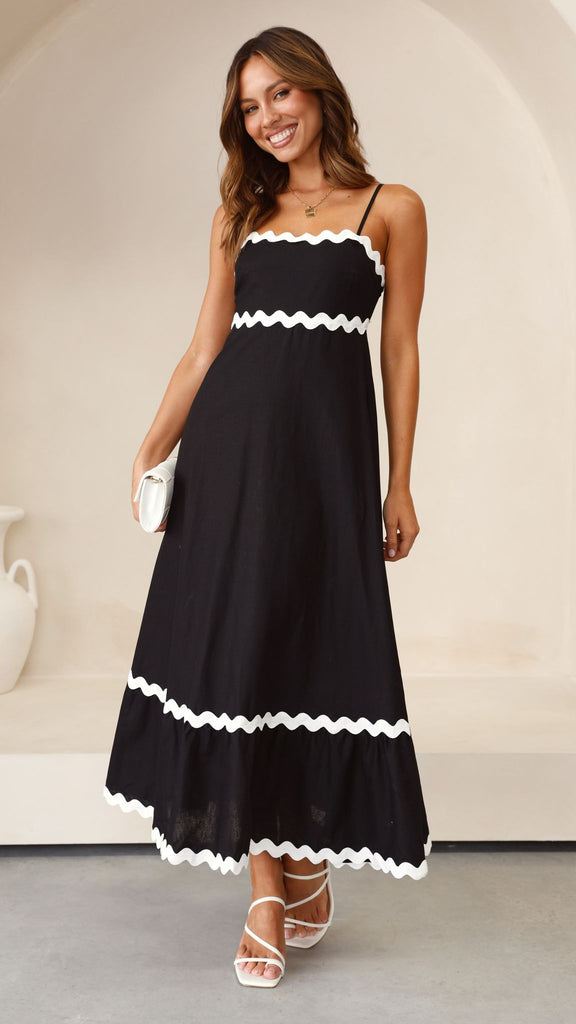 Vestido largo elegante con tirantes finos