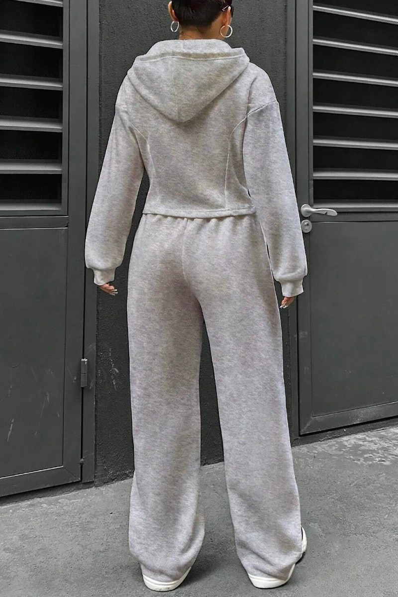 Conjunto deportivo suave para mujer con cordones ajustables