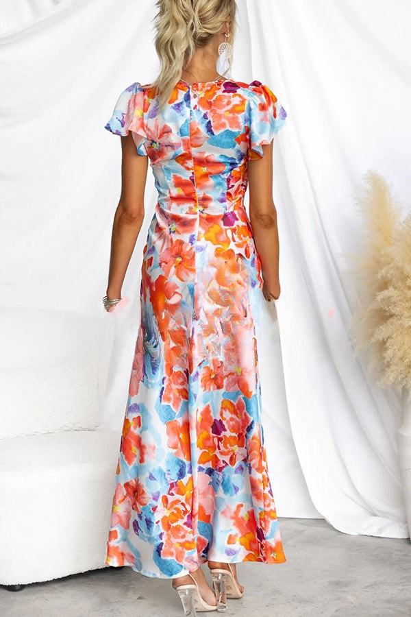 Vestido largo con estampado floral y mangas cortas perfecto para eventos y días especiales