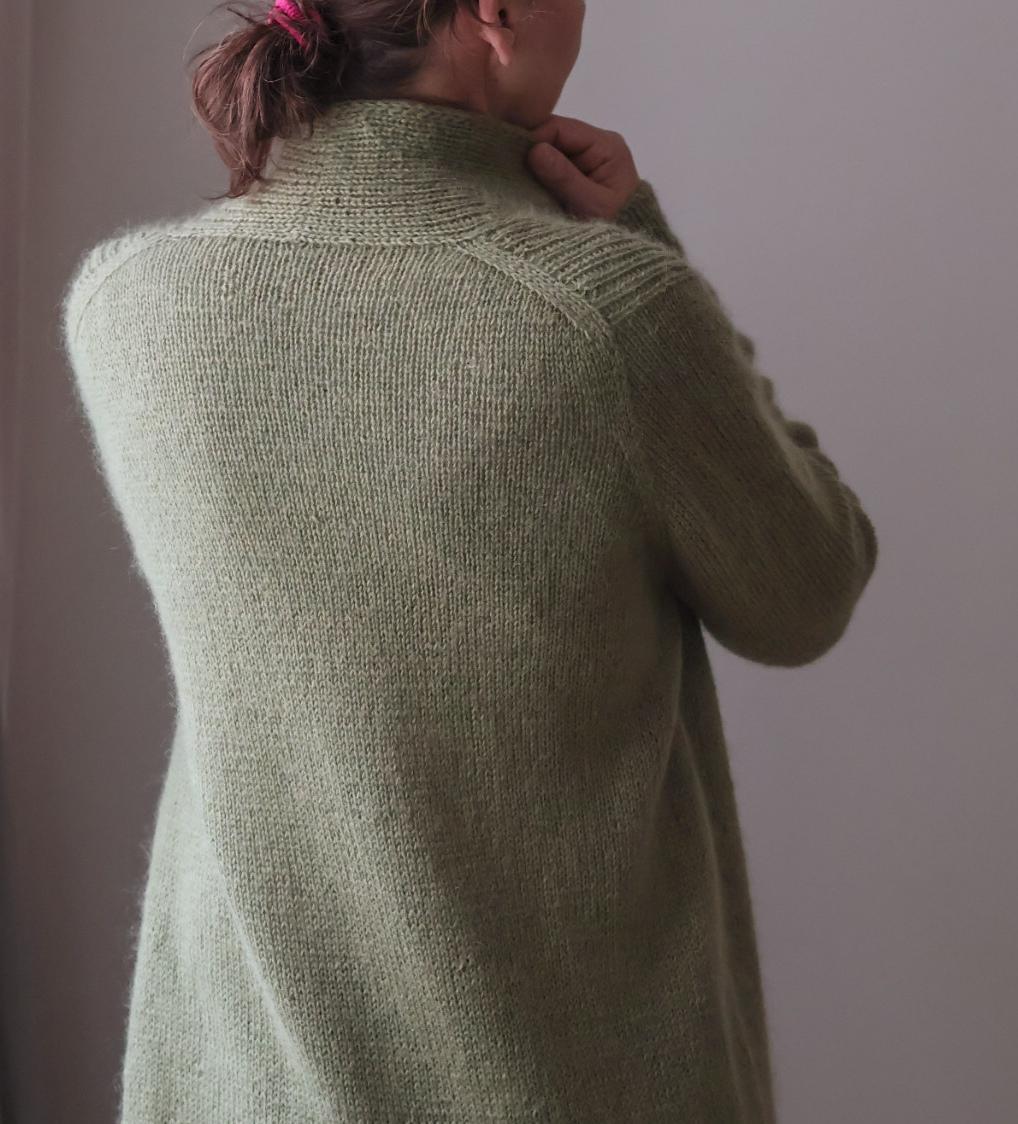 Chic y Elegante Cárdigan Rebelde para Mujeres Modernas