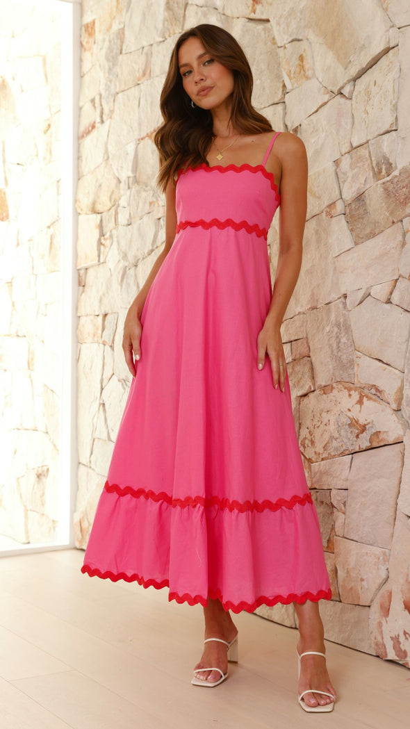 Vestido largo elegante con tirantes finos