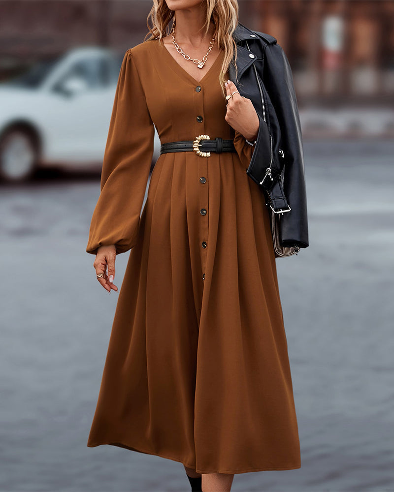 Vestido midi elegante de otoño con mangas largas abotonadas