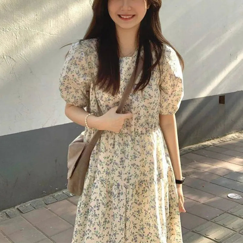 Anna - Vestido trapecio de cuello en O con estampado de calle y patchwork
