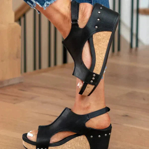 Sandalias casuales para mujer con plataforma baja y diseño moderno