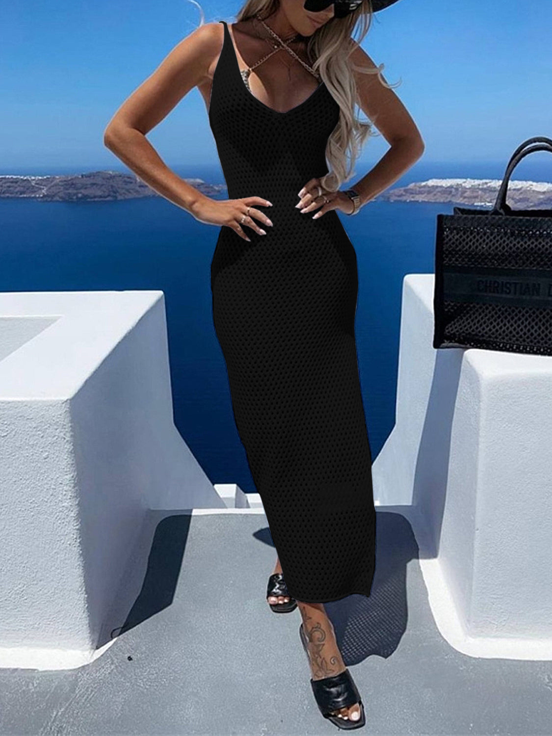 Vestido playero sin mangas con escote en V, diseño calado y abertura lateral