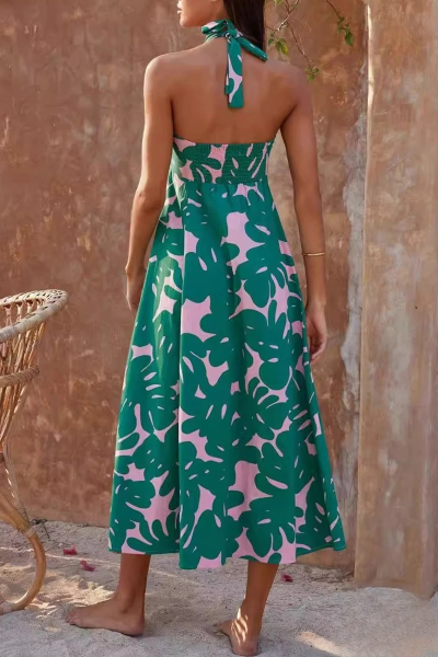 Vestido largo bohemio con estampado floral y diseño de espalda descubierta ideal para cualquier ocasión