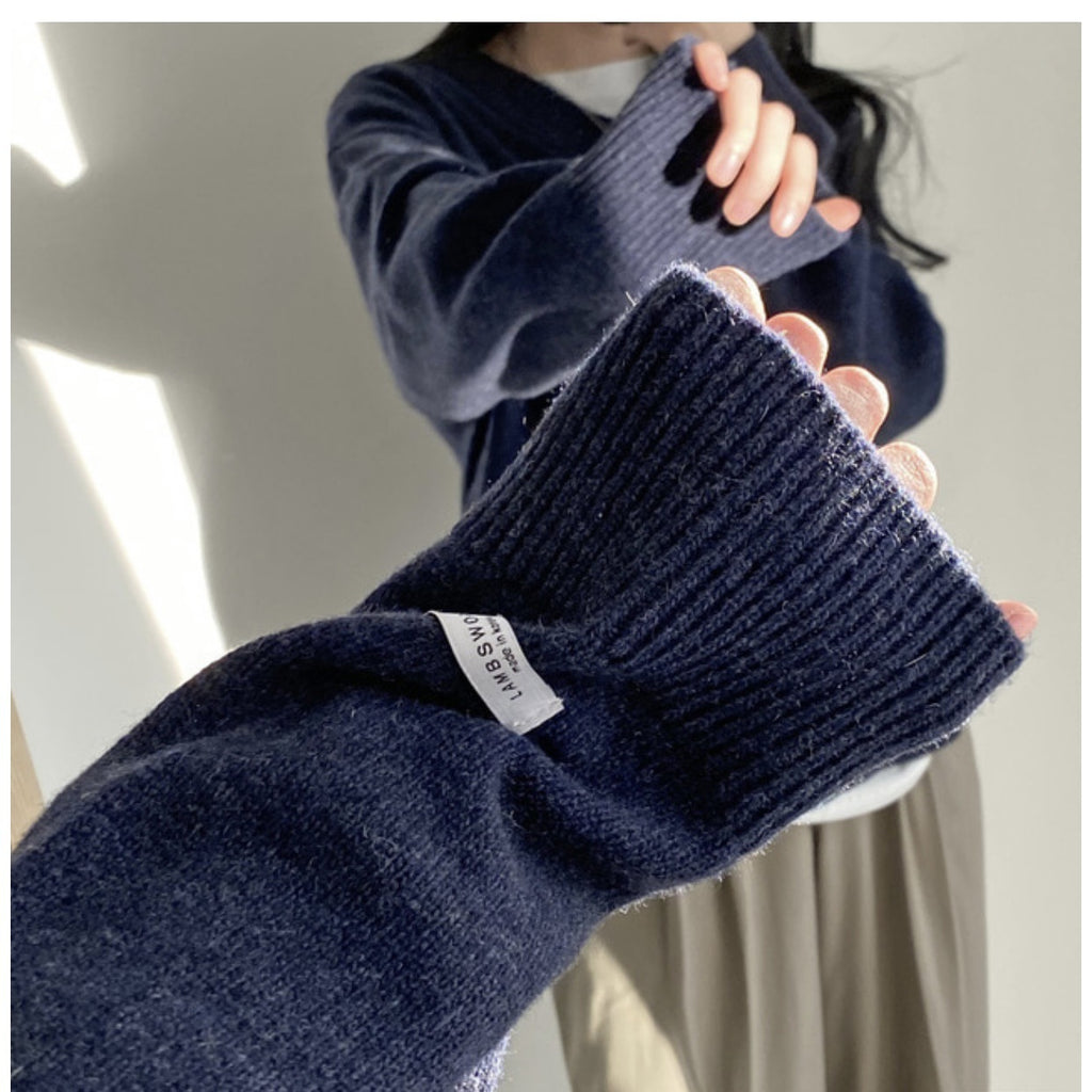 Suéter de Pullover de Cuello en V en Colores Sólidos para un Estilo Academia Oscura