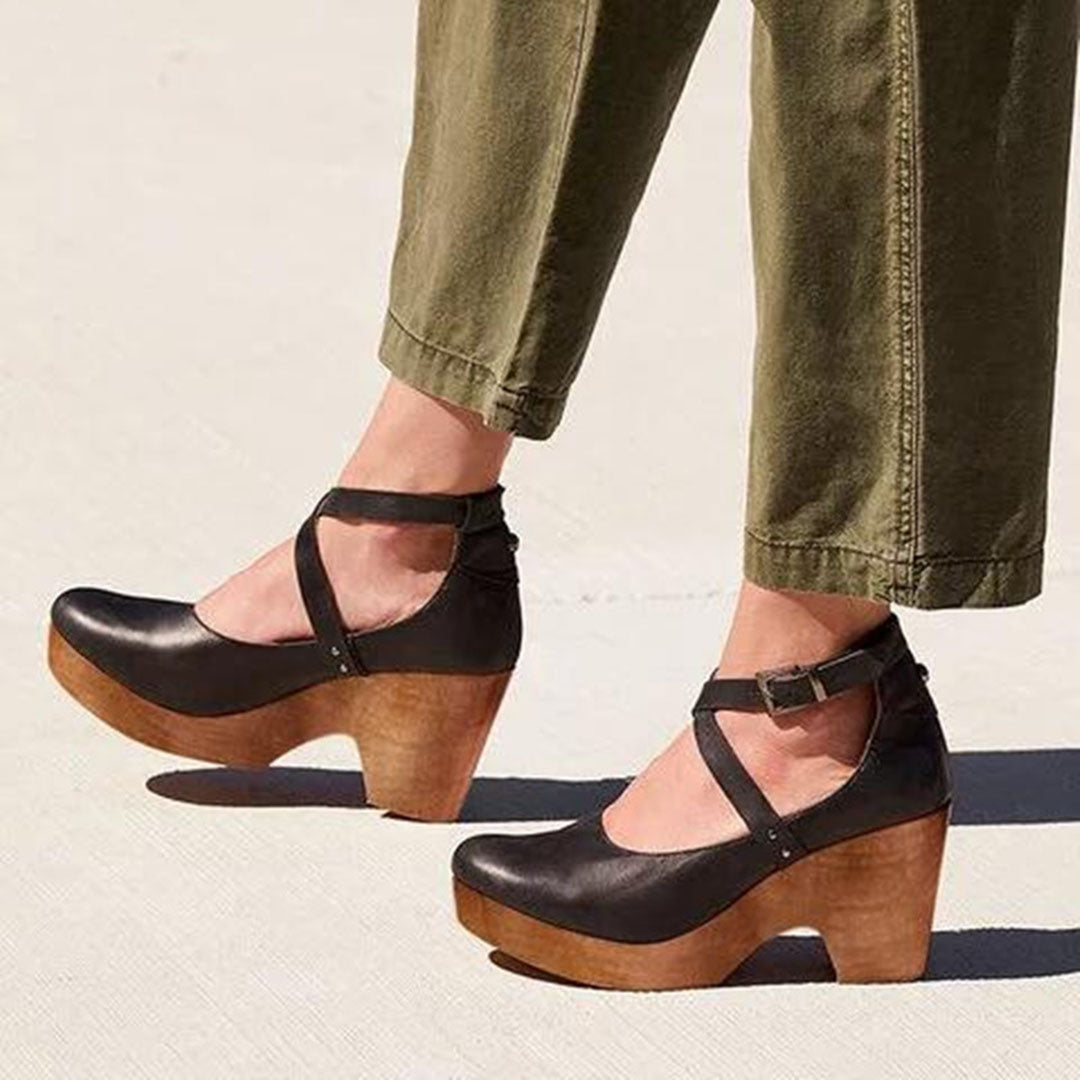 Zapatos elegantes para mujer con tacón único y diseño sofisticado