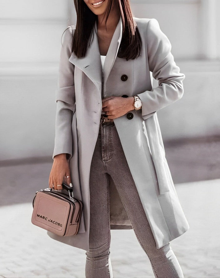 Abrigo largo elegante con cinturón para mujeres con estilo
