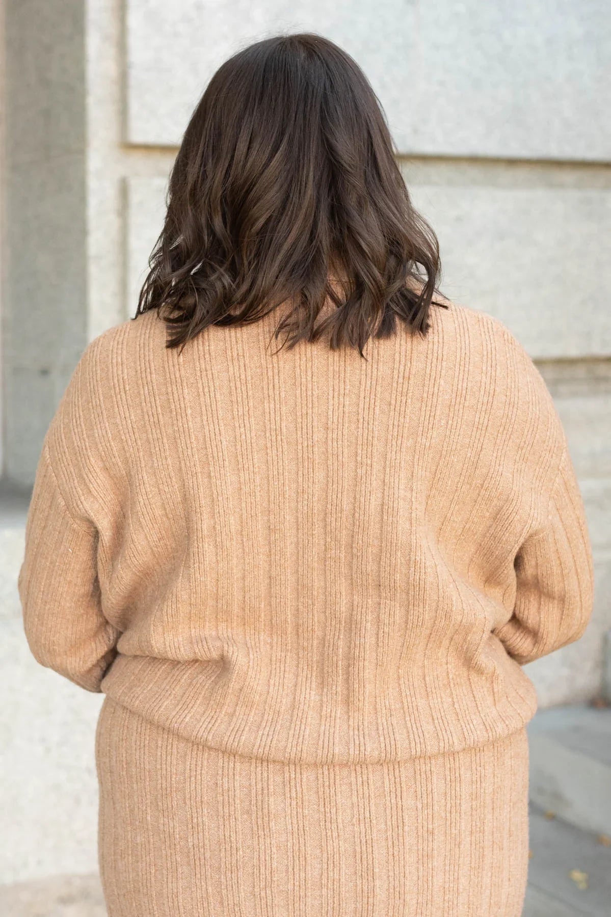 Suéter de Punto Acanalado Color Camel para Mujeres - Suave y Elegante