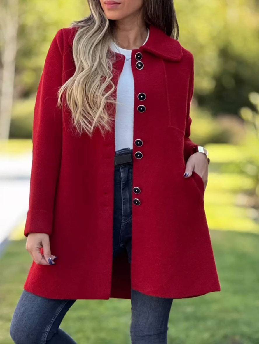 Abrigo elegante de mujer con cierre de botones, bolsillos y cuello de solapa
