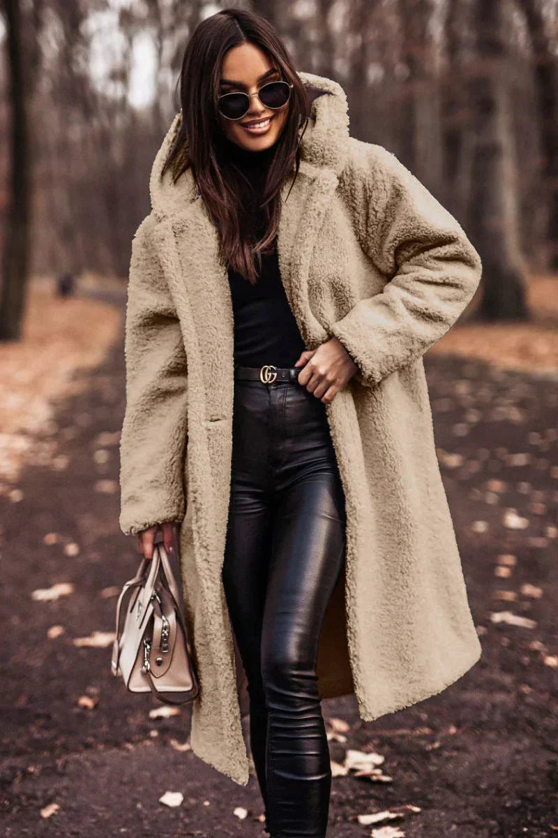 Abrigo Largo de Invierno para Mujeres Modernas y Elegantes
