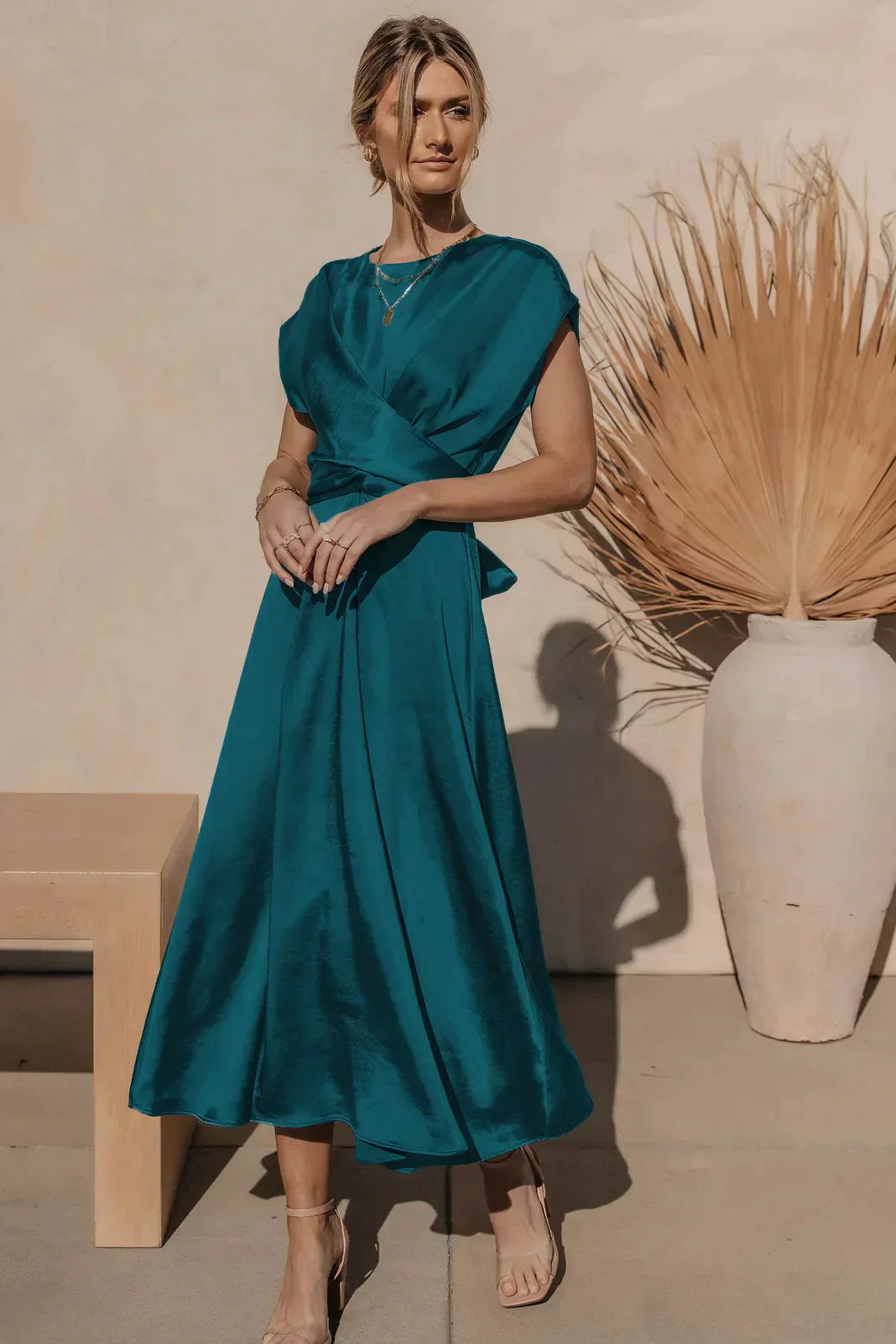 Vestido largo de fiesta con estilo elegante para eventos especiales