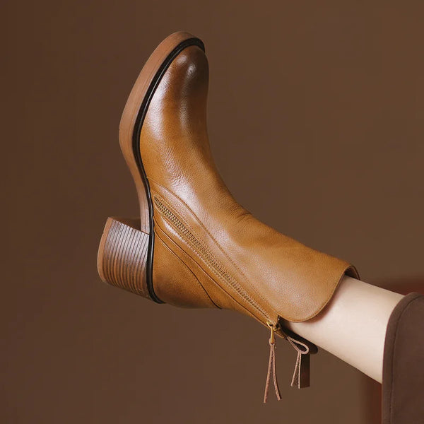 Botines Cortos con Tacón para Mujeres Elegantes