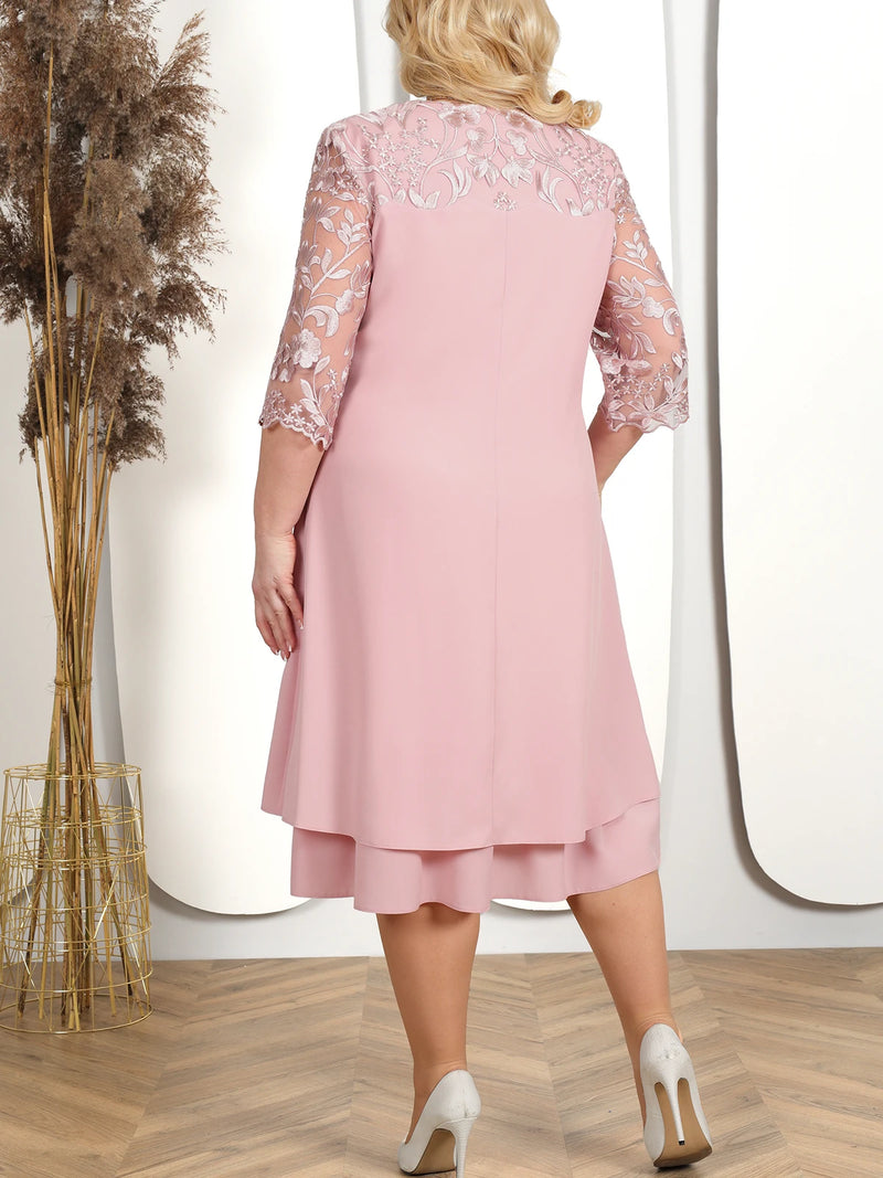 Vestido banquet elegante con elementos estilosos en talla grande para ocasiones especiales
