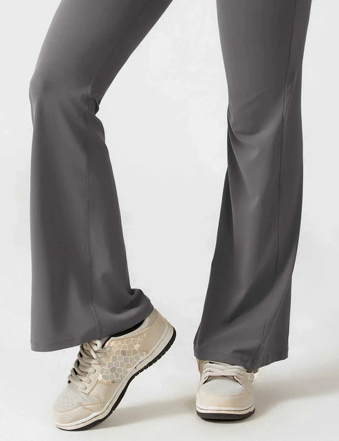Mono largo acampanado con espalda en V y estilo elegante
