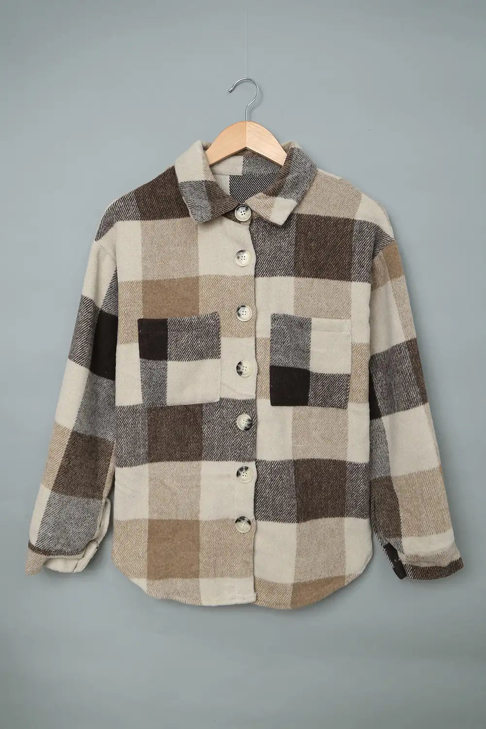 Chaqueta de Cuadros en Bloque de Color Caqui para un Estilo de Invierno Sin Esfuerzo