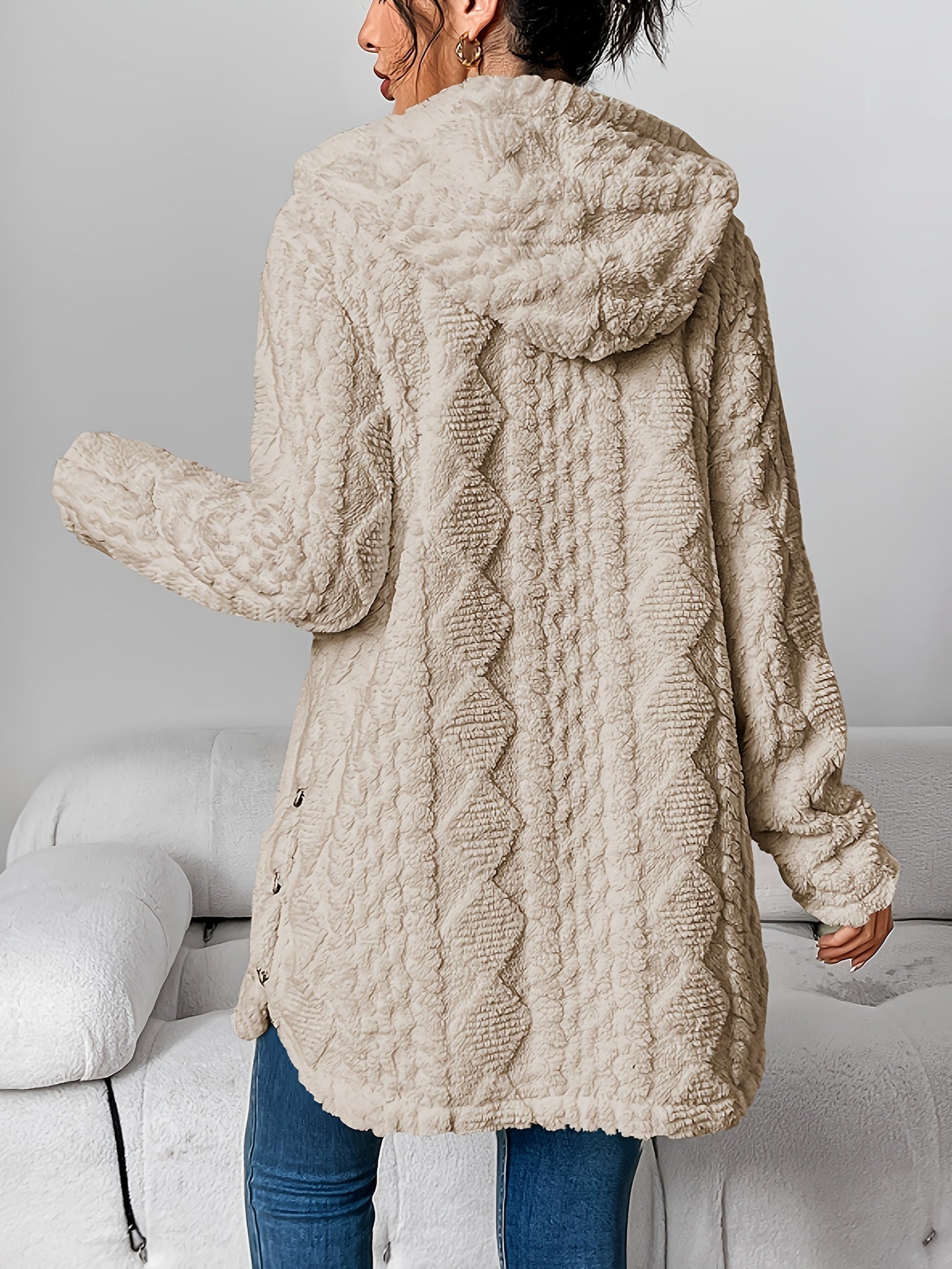 Chaqueta acogedora con capucha, ideal para el frío