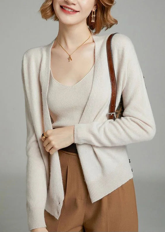 Cárdigan Beige de Mujer con Botones y Cuello en V para Otoño