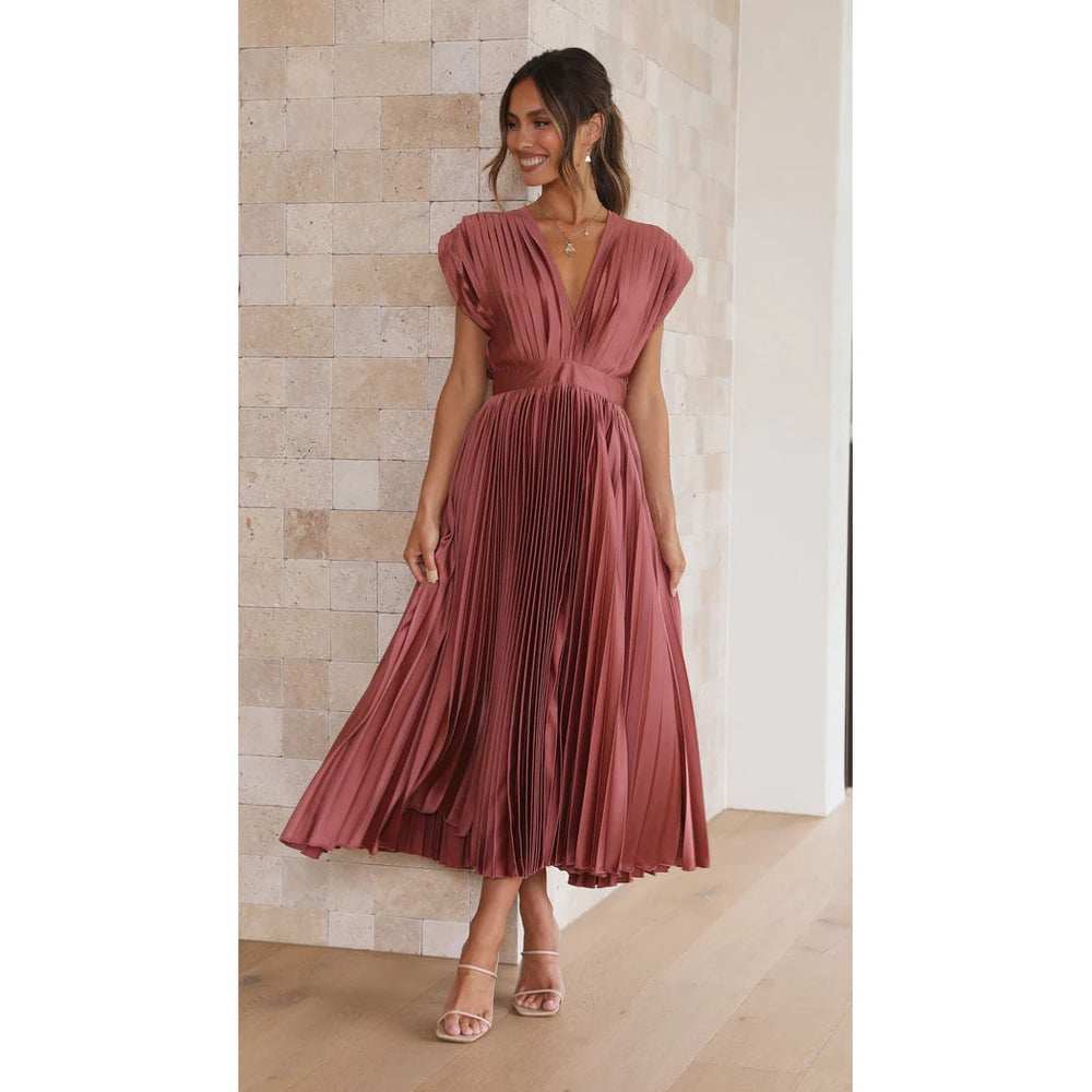 Vestido largo plisado elegante con escote en pico para ocasiones especiales