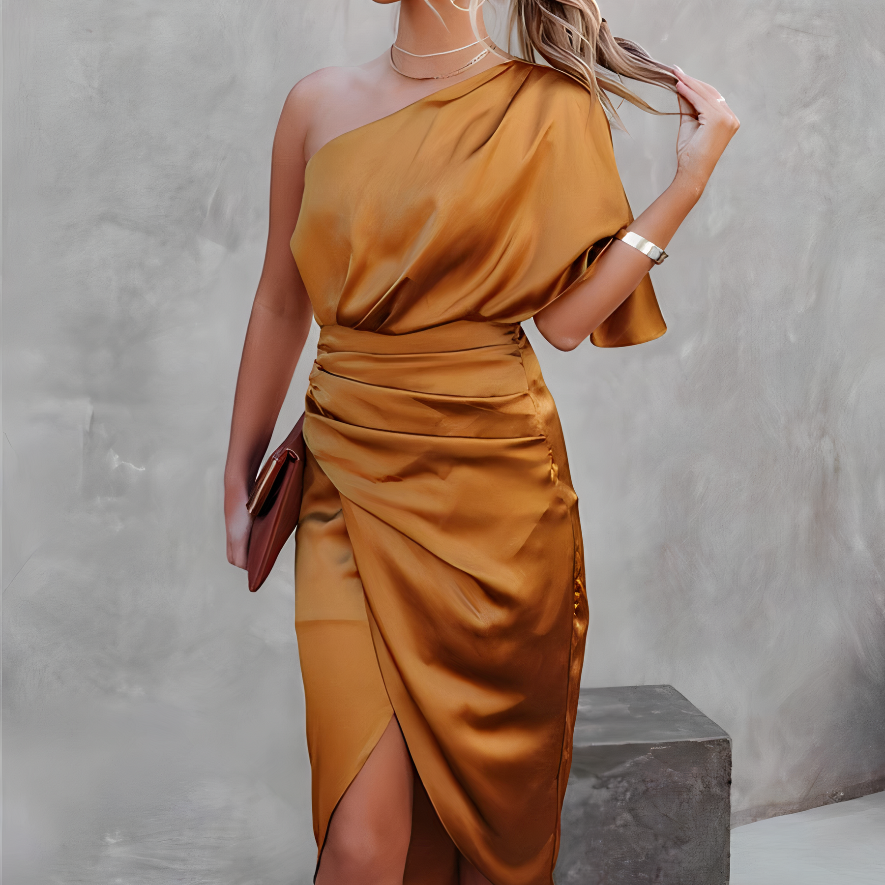 Vestido de noche elegante y sofisticado con un solo hombro
