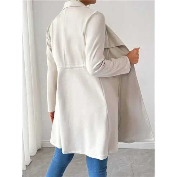 Chaqueta elegante con diseño sofisticado y cordones, manga larga