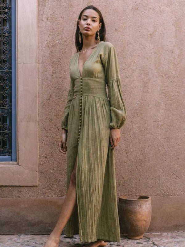 Vestido largo con escote en V pliegues en cintura abertura y mangas largas