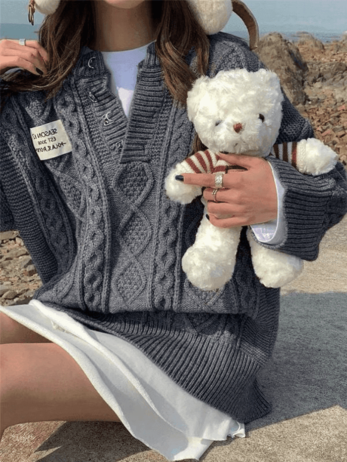 Suéter de Punto Cable de Viscosa Oversized con Cuello en V para Confort Elegante