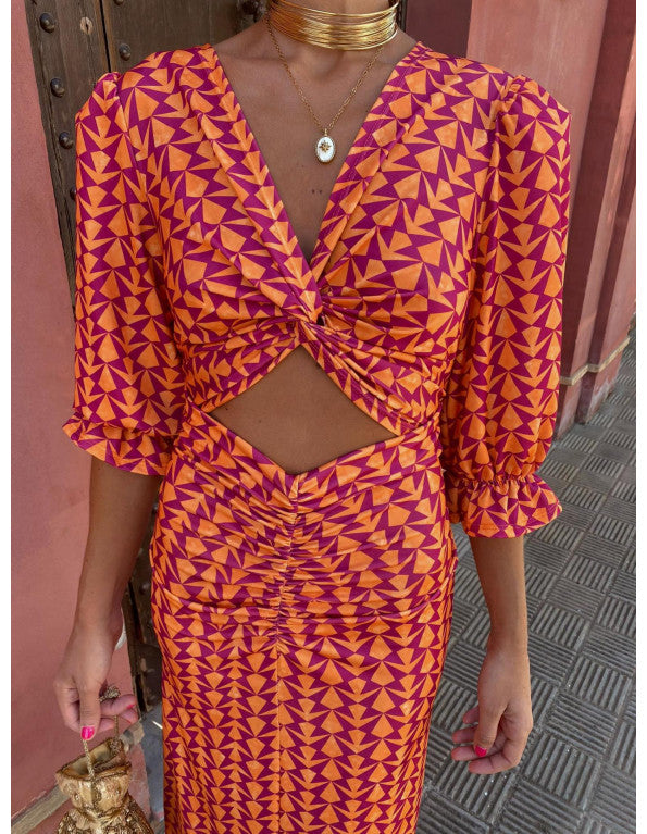 Vestido largo de estilo encantador con diseño de espalda abierta ideal para ocasiones especiales