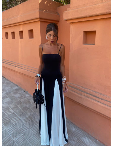 Vestido largo clásico y elegante con tirantes finos ideal para cualquier ocasión