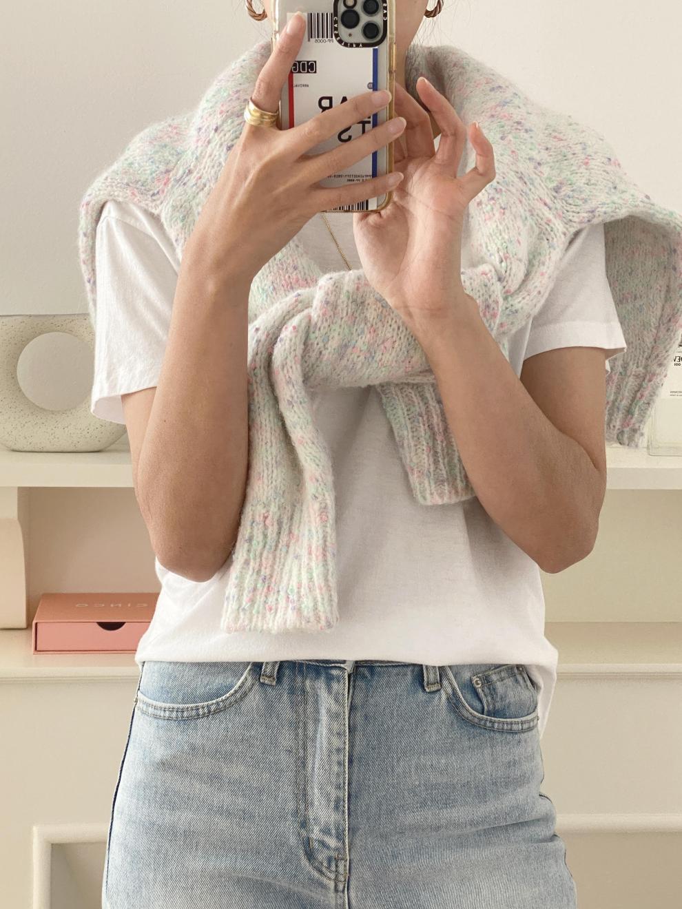 Cárdigan de manga larga para mujer con diseño moderno y abotonado