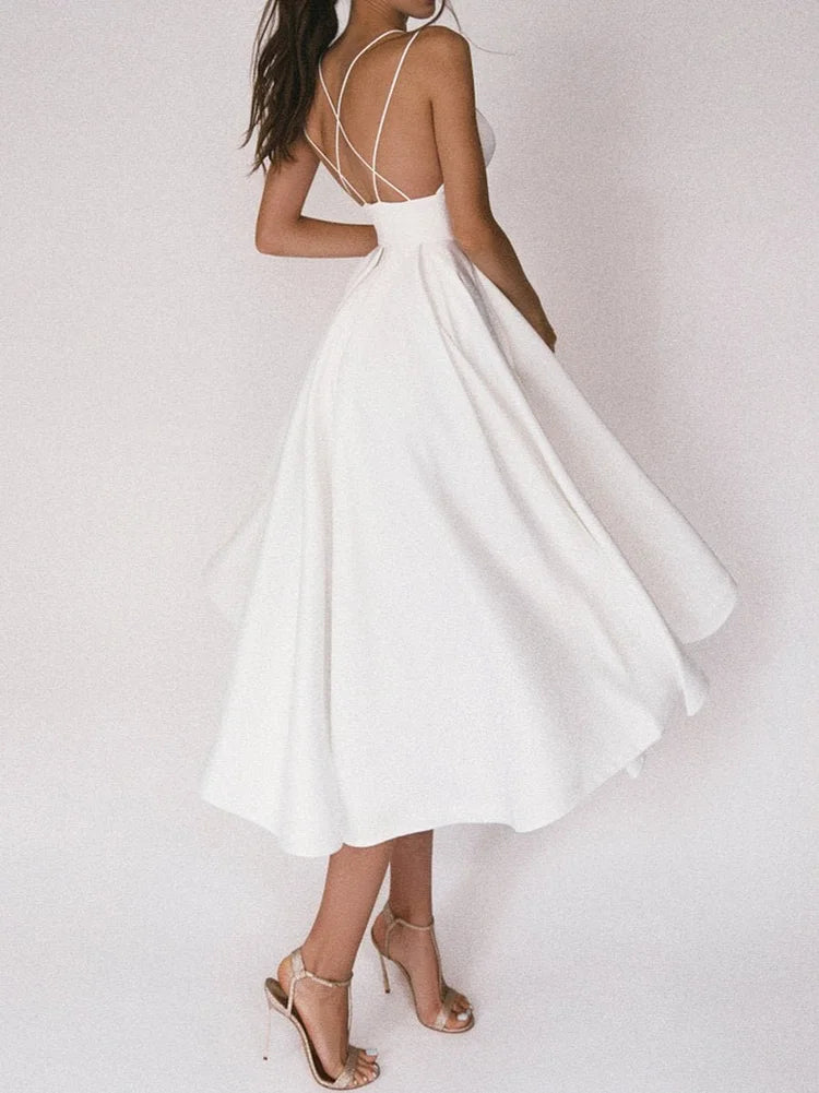 Noa - Vestido elegante de tirantes con escote en V