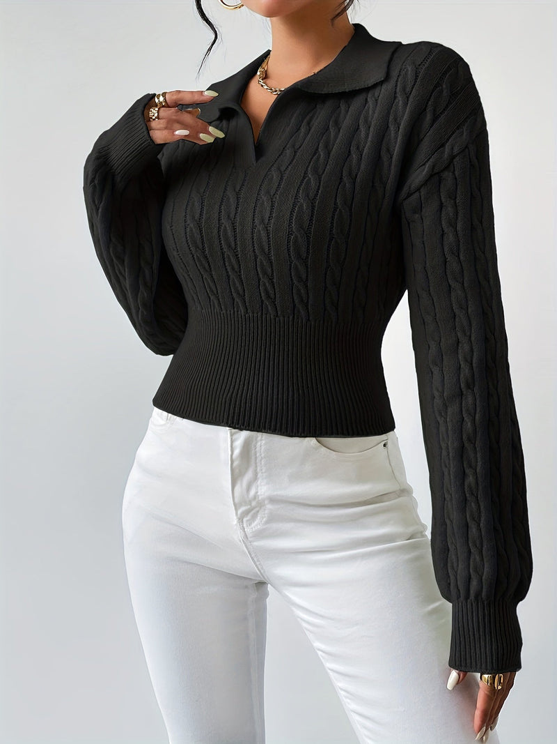 Jersey con diseño estructurado y cuello en V,