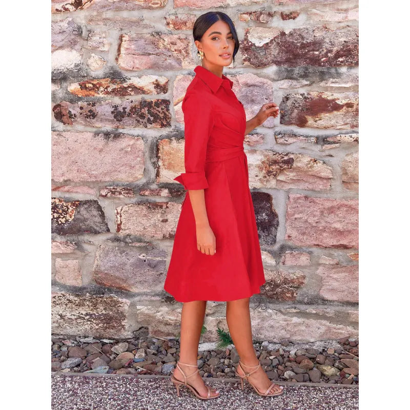 Emma - Vestido camisero elegante con botones y bolsillos lisos y cuello vuelto