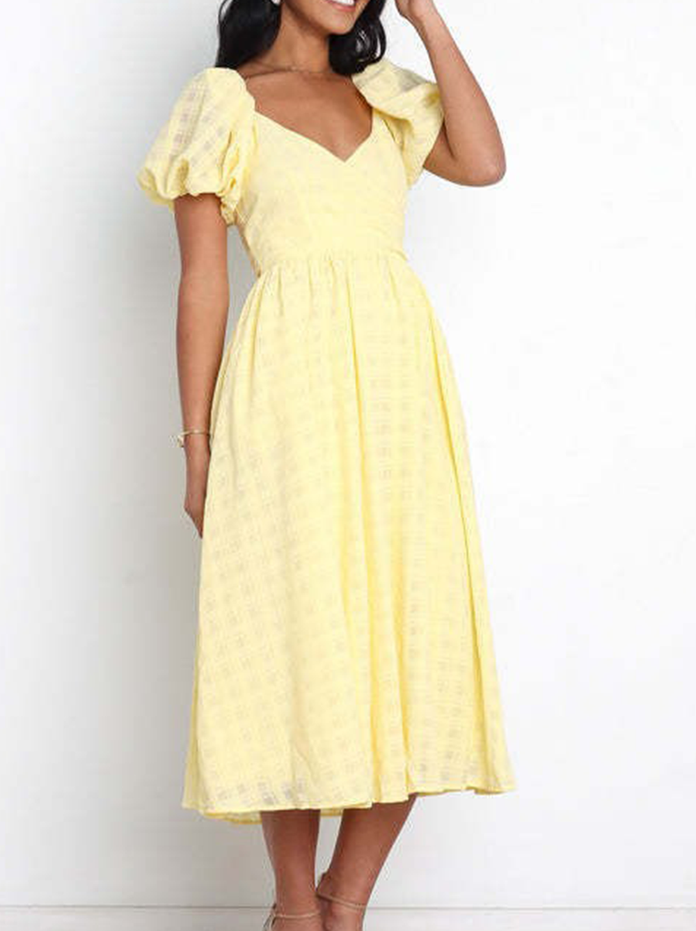 Estela - Dresses with pastel skirt, square neckline, and trendy split solid seam